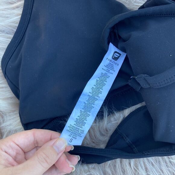 Fabletics Low Impact Criss-cross Cutout Front Bra - Picture 5 of 6